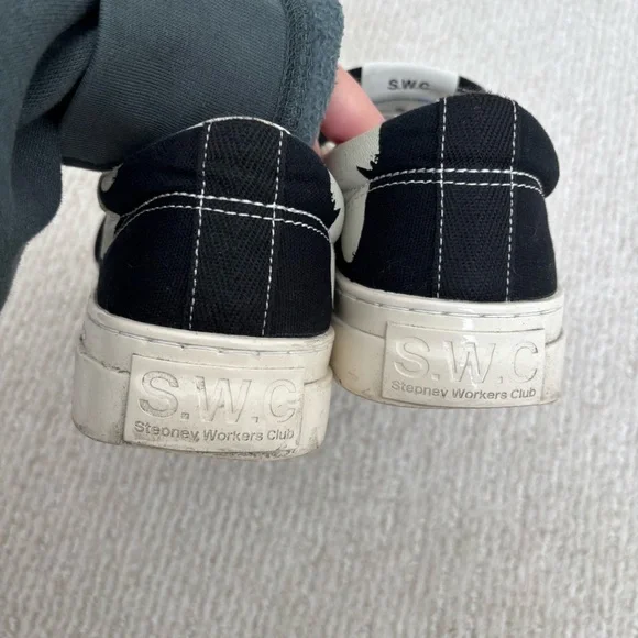 Stepney Workers Club Men Lister Cup Shroomhands Black White - Picture 6 of 9